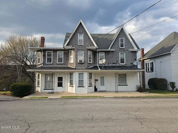 712 & 710 Church St, Saxton, PA 16678