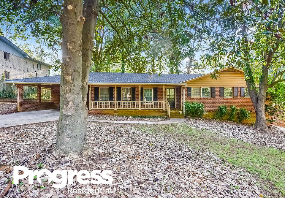 1st image of 746 Valley Creek Dr