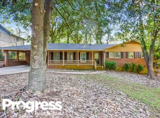 746 Valley Creek Dr, Stone Mountain, GA 30083