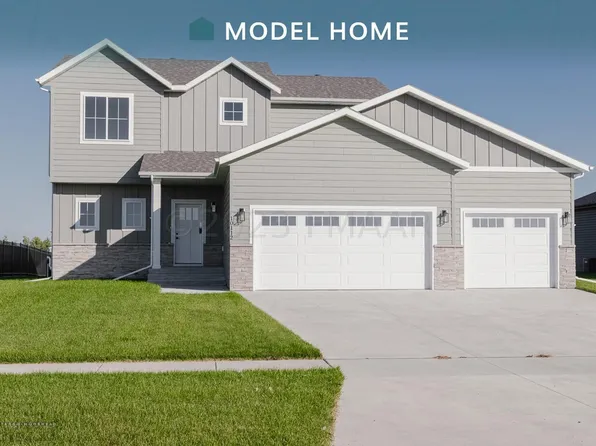 10112 Concord Dr, Horace, ND 58047