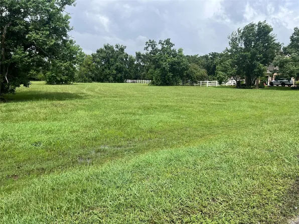 6703 Rustling Oaks Dr, Richmond, TX 77469