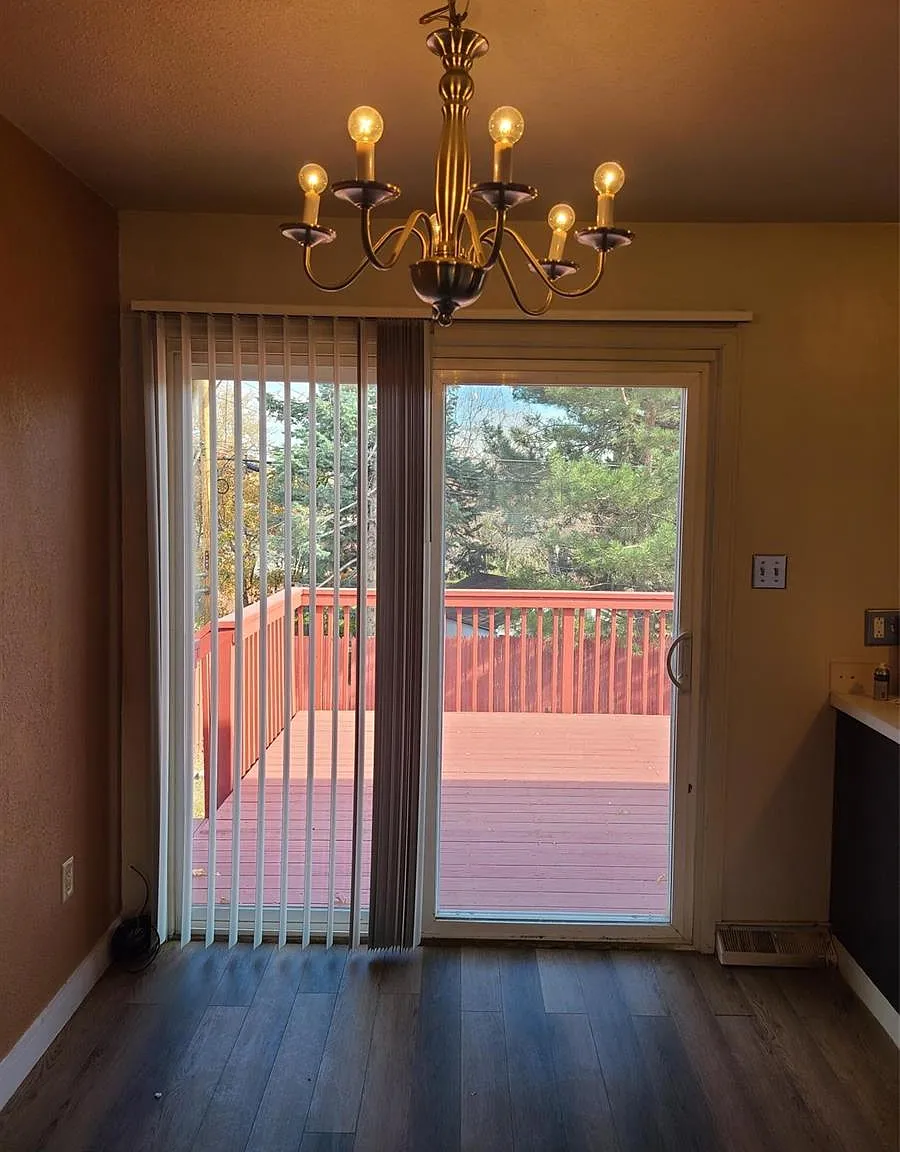 4 bed, 1738 sqft, $3,150 — Photo 4