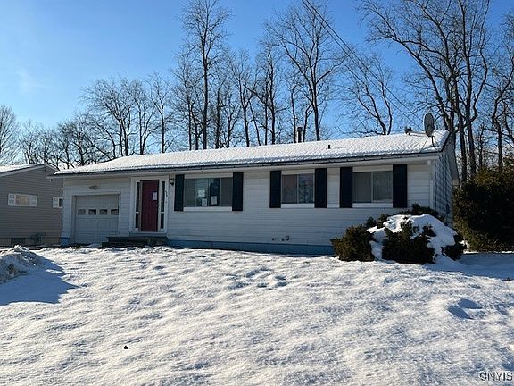 3rd image of 429 Brody Dr