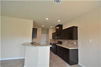 4th image of 6630 Sharpstone Creek Sommerall Park
