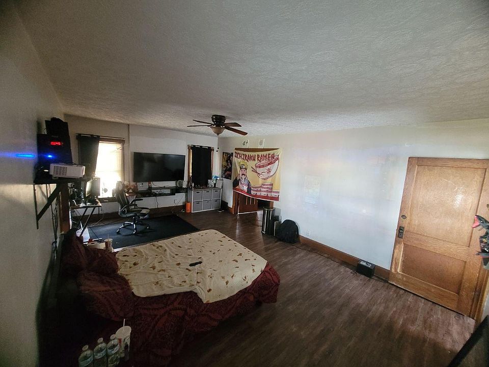 1st image of 1202 18th St NW