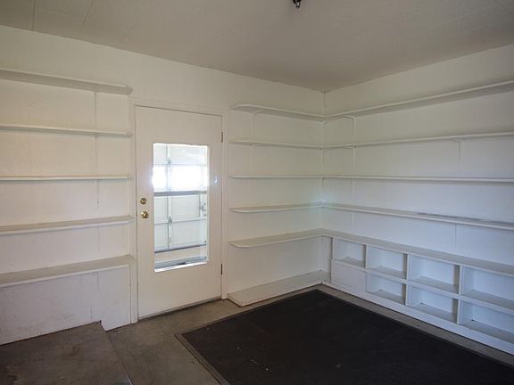 5th image of 2741 Perryville Dr