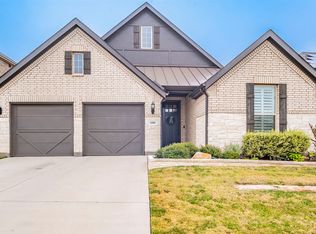 500 Pheasant Hill Ln, Burleson, TX 76028
