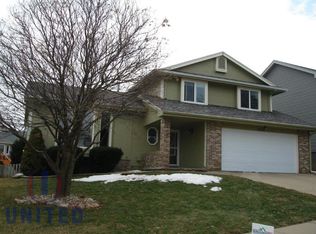 4836 Robin Ln, Sioux City, IA 51106