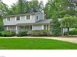 26768 Annesley Rd, Beachwood, OH 44122