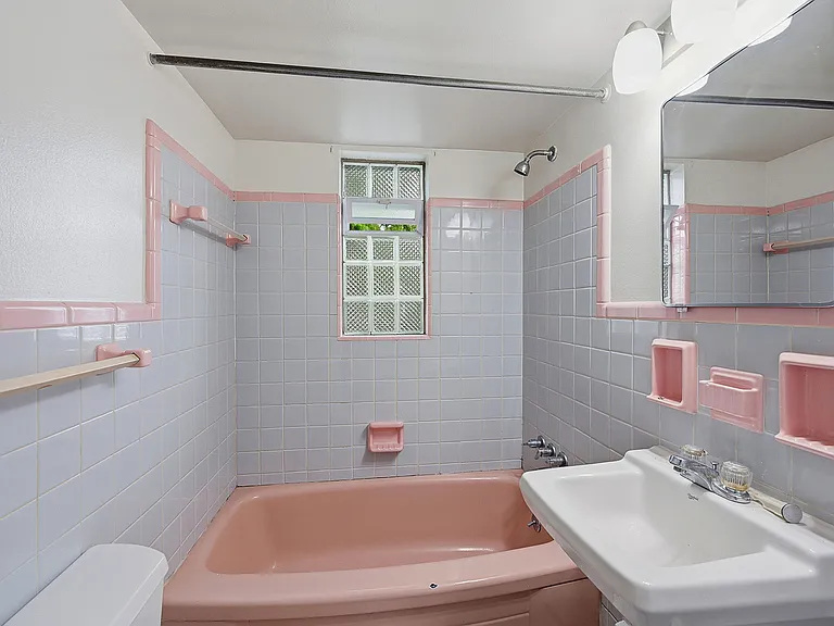 6469 Montgomery Rd #11 — Photo 7