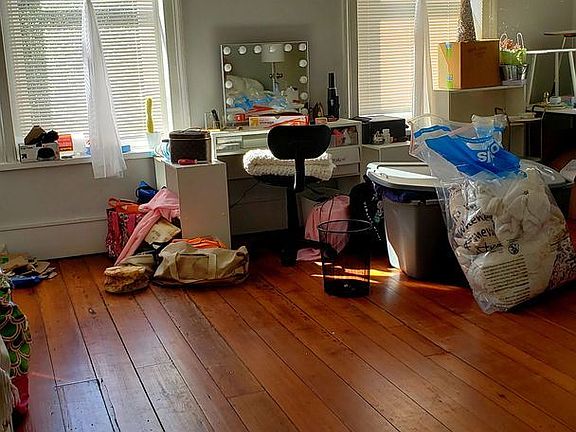 2nd image of 67 Society St APT E