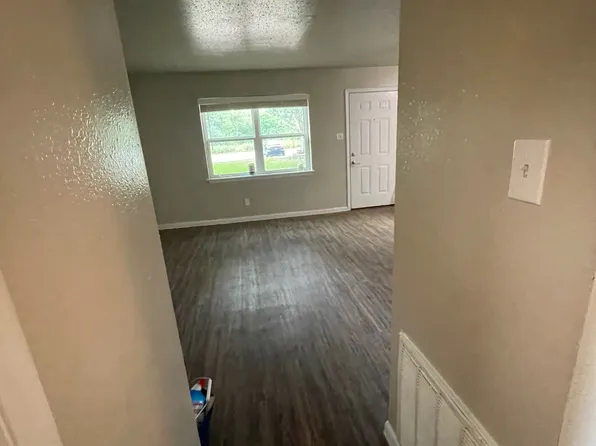 149 Echols St Unit 105, Prairie View, TX 77446