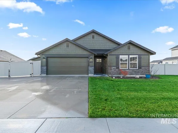 625 SW Inby St, Mountain Home, ID 83647