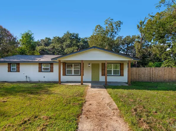1551 Tommy St, Pensacola, FL 32534