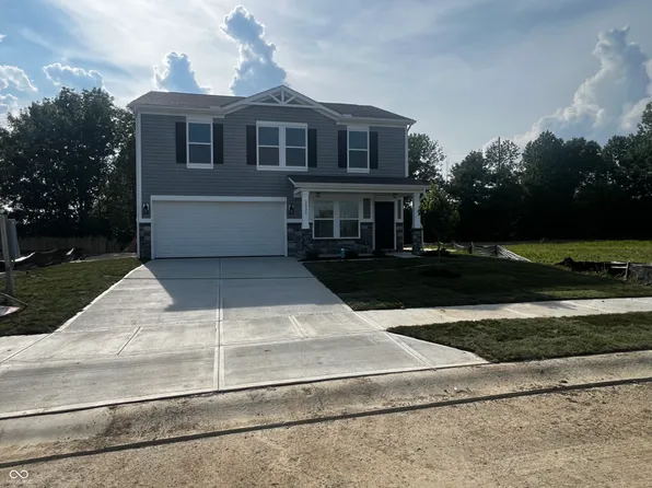 2331 N Liberty Lakes Dr, Greensburg, IN 47240