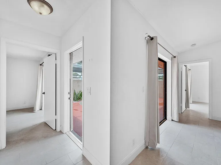 4757 Sunny Palm Cir #A — Photo 23