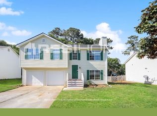 9001 Jimmy Lee Cir, Jonesboro, GA 30238