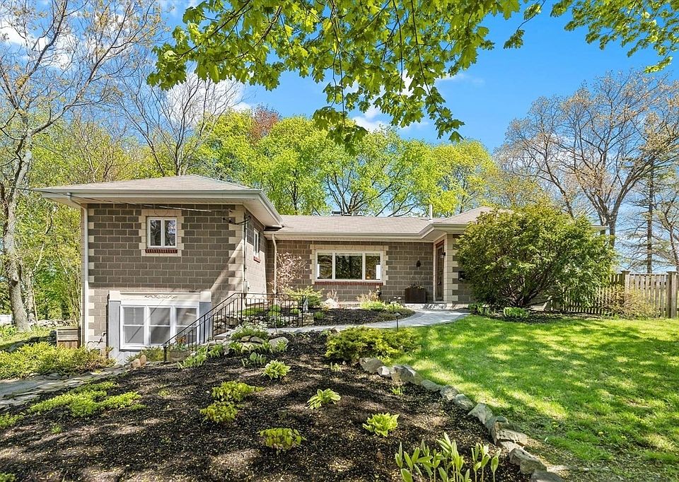 1st image of 30 Horne Ave