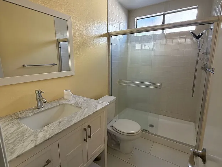 1940 N Highland Ave #81 — Photo 41