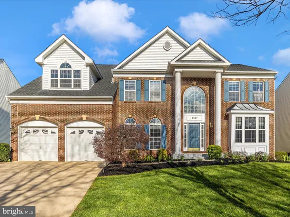 17812 Falconcrest Cir, Germantown, MD 20874