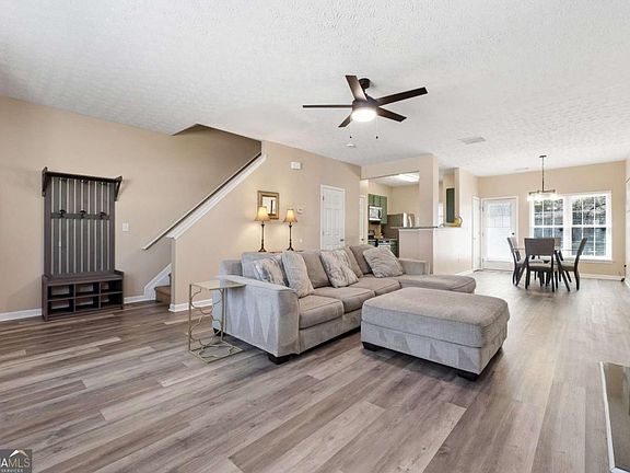4th image of 4831 Walden Lake Pointe