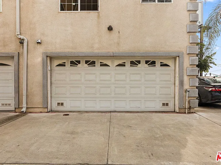 11738 Valley View Ave #1 — Photo 31