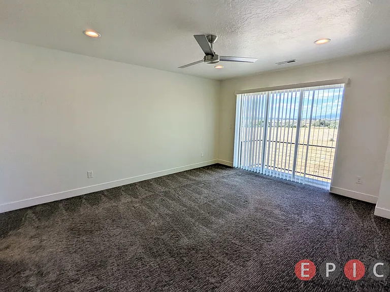 566 Lewski Lane - Residential — Photo 11