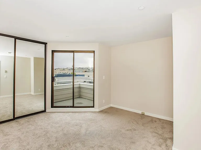 2185 Bush St #310 — Photo 13