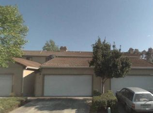 11 Knoll Ct, Hercules, CA 94547