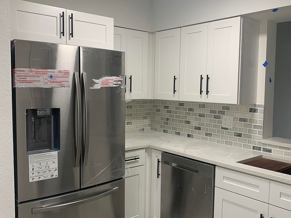 1st image of 7267 Huntington Ln APT 406