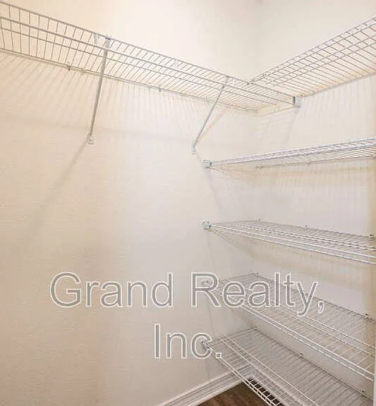 6802 Whitney Polk Ct — Photo 8