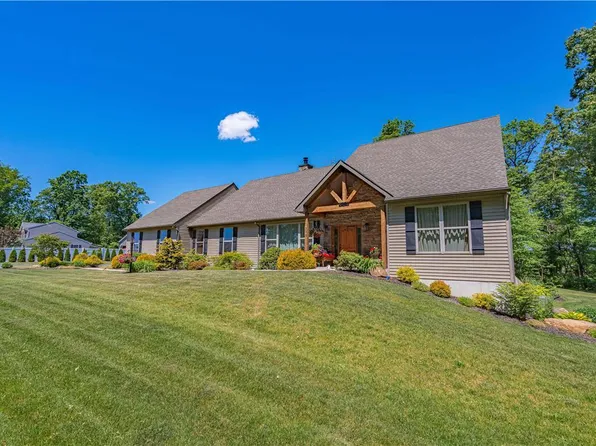 330 Rhoades Rd, Kutztown, PA 19530