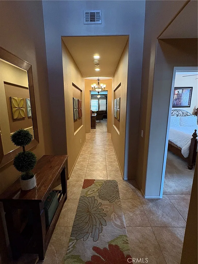 3 bed, 2.5 bath, 1930 sqft, $3,500 — Photo 2