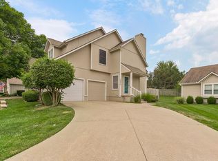 15530 Marty St, Overland Park, KS 66223