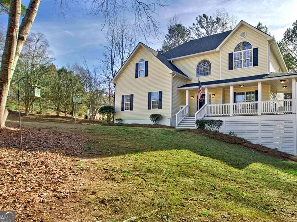 10 Barrington Bottoms Ct, Sharpsburg, GA 30277