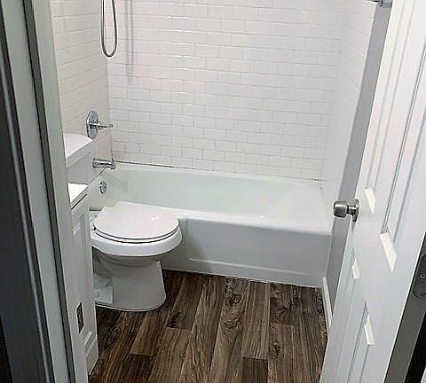 3rd image of 4040 McGee St #4