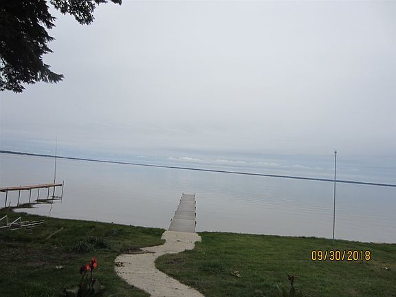 2nd image of 104 Houghton View Dr