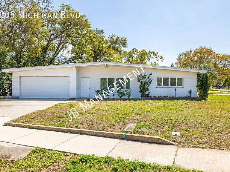 1205 Michigan Blvd — Photo 3