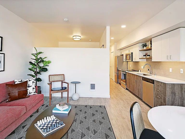 Terrace Station Apartments — Photo 42