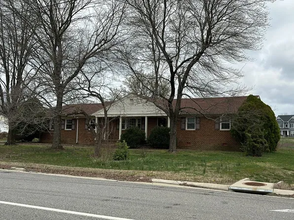 5540 Kingsland Rd, North Chesterfield, VA 23237