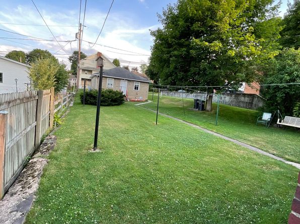 (undisclosed Address)