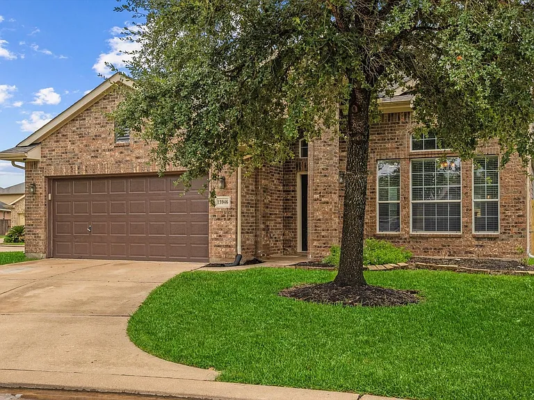 13946 Cypress Star Ln — Photo 8