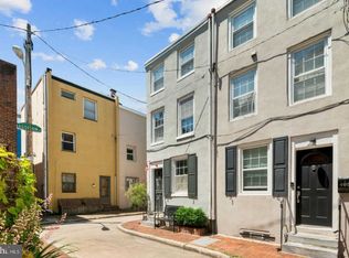 410 S Alder St, Philadelphia, PA 19147