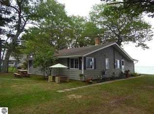1106 Ottawas Ln, East Tawas, MI 48730
