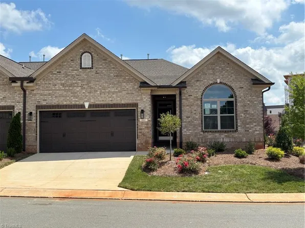 1041 Bonanza Ln, Mebane, NC 27302