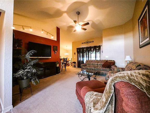2nd image of 1326 Laurel Glen Dr