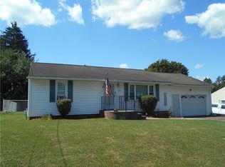 111 Palmer St, Auburn, NY 13021