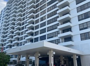 600 Three Islands Blvd #11050, Hallandale, FL 33009