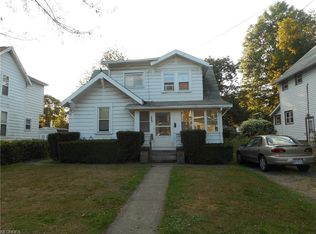 894 & 896 Iredell St, Akron, OH 44310