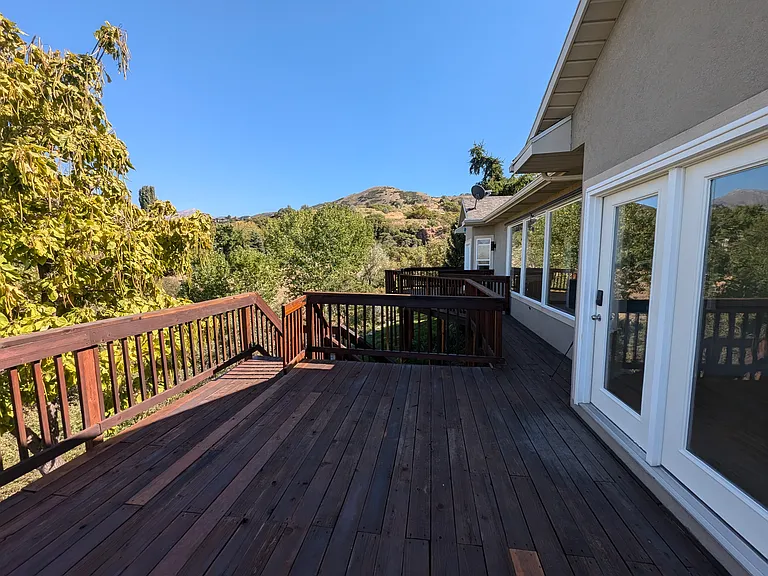 1103 E Skyler Dr — Photo 9